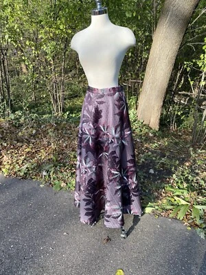 Maxi Falda Acolchada De Colección Gris Fucsia Floral Talla Pequeña a Mediana CALIDAD Foto 1 de 4