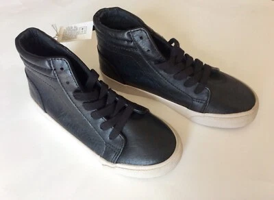 Old Navy Faux Leather Black Boots Boys Size 2 NEW   - Image 1 of 3