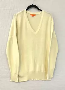 EUC Joe Fresh V-Neck Sweater Adult Size L 100% Acrylic Light Yellow - Picture 1 of 4