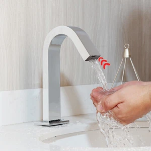 Rubinetto lavabo bagno touch free sensore automatico cromato miscelatore monoforo rubinetto lavabo - Foto 1 di 6
