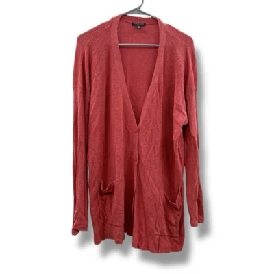 Eileen Fisher V 领男友纽扣开衫,尺寸 1X 亚麻混纺西瓜 — 第 1/4 张图片