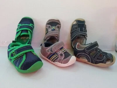 3 pares de zapatos pediped para bebé niño talla 19 (US 4) Foto 1 de 4