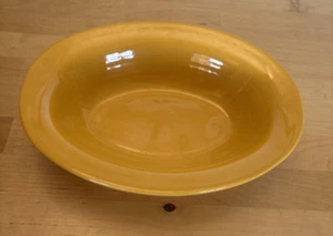 Vintage Bauer Pottery 11" Oval Serving Bowl Yellow Ring Pattern *IMPERFECT* - Picture 1 of 11