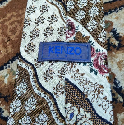 mens vintage Kenzo Paris classic 100% all silk luxury floral motif neck tie - Image 1 of 4