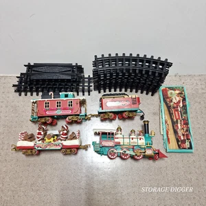 VTG New Bright Logger Bears Express Animated Train Lot Battery Operated Untested - Picture 1 of 19