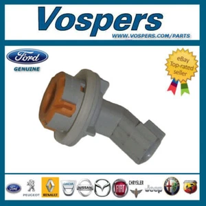 Genuine Ford Focus MK2 Rear Indicator Bulb Holder 1345075 - Picture 1 of 1