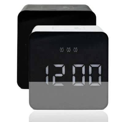 Quadratischer LED Wecker Digital Alarmwecker Uhr Schlummerfunktion Modern Touch - Bild 1 von 4