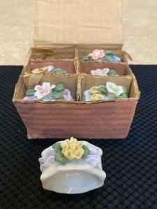 NAPKIN RING HOLDERS - WHITE FLORAL PORCELAIN CERAMIC 2" DIA * * SET of 6 - Picture 1 of 2