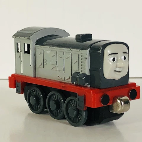 Thomas The Train Dennis Tank Engine Diecast Metal Rare Take and Play Gray Friend Cover