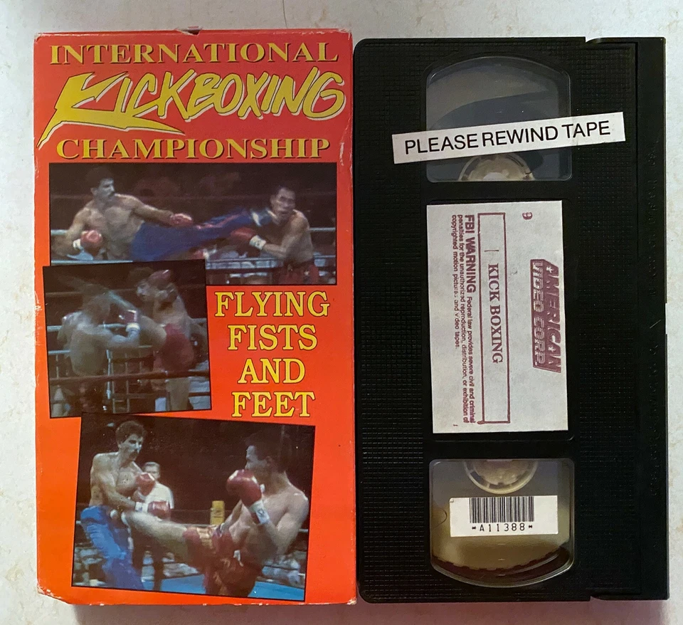 VHS: International Kickboxing Championship: Flying Fists and Feet Foto 1 de 1