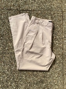 pantalon beige zara