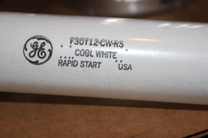 4 LOT GENUINE GE F30T12-CW-RS FLUORESCENT 30W T12 COOL WHITE RAPID START 36" - Picture 1 of 2