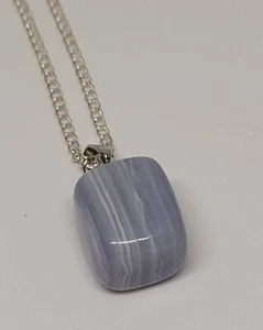 COLLANA IN ACCIAIO COLOR ARGENTO CON CIONDOLO CHARM PIETRA CHAKRA PENDENTE - Foto 1 di 2