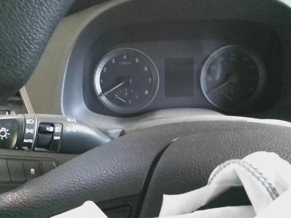 Cuadro de instrumentos velocímetro Hyundai Tucson 2016-2017 mercado de Estados Unidos MPH 2,0 L OEM Foto 1 de 1