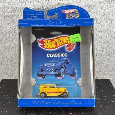 Camión de reparto Ford Classic 1989 Hot Wheels 30 aniversario 32 réplica Foto 1 de 4