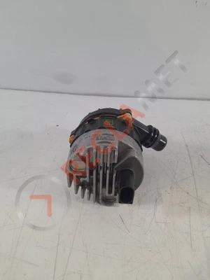 ASTON MARTIN Dbs Superleggera V12 WATER PUMP HY53-8B592-AB HY53-8B592-AB - Image 1 of 4