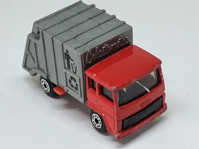 Müllwagen  - Superfast  von Matchbox  - Modellauto (R6) - Bild 1 von 2