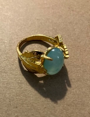 Impresionante Anillo Calcedonia Chapado en Oro Talla 7 Foto 1 de 4