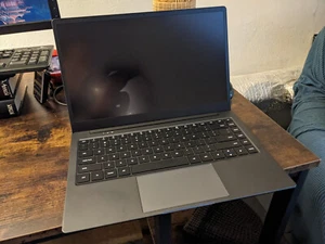 Star Labs Starbook Mk 7 (vii) laptop - N200 CPU, 16GB RAM, 1TB SSD - Linux Mint - Picture 1 of 6