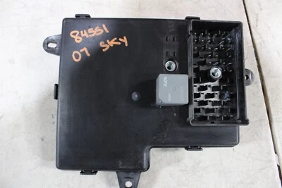 2007-2010 SATURN SKY BODY CONTROL MODULE #084551-25A - Image 1 of 2