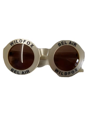 Gafas de sol para mujer WILDFOX COUTURE blancas perladas raras Bel Air Twiggy Foto 1 de 4