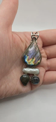 Amazing Sterling Silver Labradorite, Pearl & Gemstone Statement Pendant - Image 1 of 4