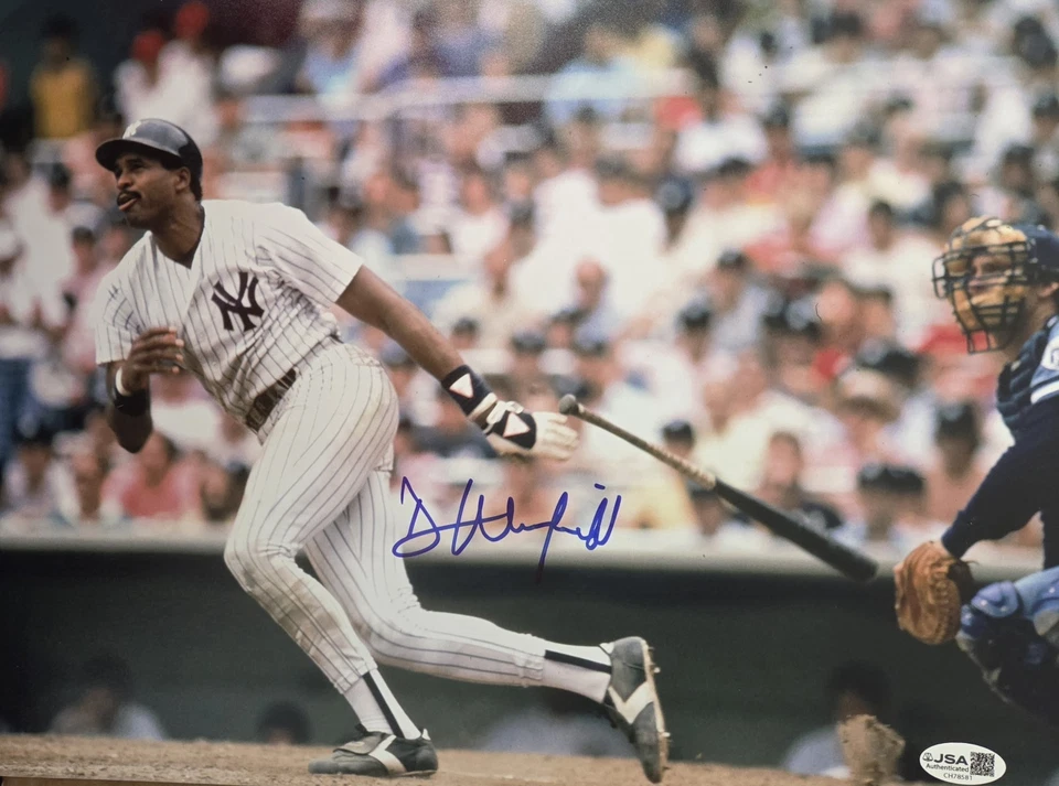 Dave Winfield New York Yankees HOF Padres Autographed 11x14 JSA COA  - Image 1 of 1
