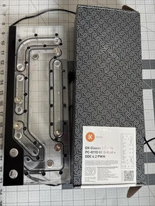 EK Classic DP Side PC-011D G1 D-RGB + DDC 4.2 PWM - Afbeelding 1 van 5