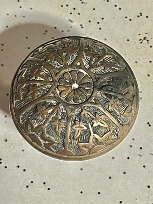 Ornate Antique Victorian Brass Door Knob, Vintage Art Nouveau - Image 1 of 3