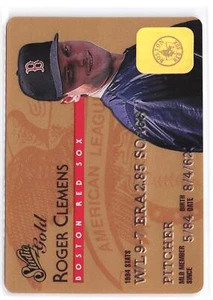 1995 Studio #16 Roger Clemens Gold - Picture 1 of 2