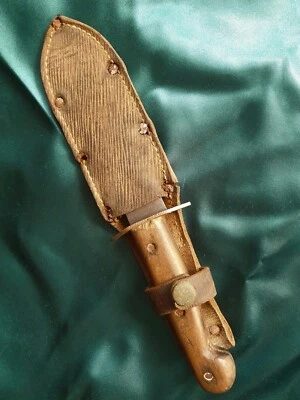 Original WW2 US/AUSTRALIAN 1944 FIGHTING KNIFE by WHITTINGSLOWE with SCABBARD - image 1 of 4