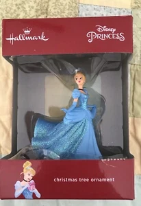 Disney Princess- Hallmark Ornament - Picture 1 of 4