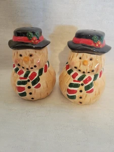 Snowman Salt and Pepper Shaker Set - Picture 1 of 4