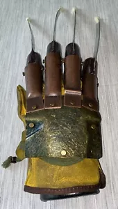 Guante de Freddy Krueger NECA Pesadilla en Elm Street 3 Dream Warriors Nuevo - Imagen 1 de 10