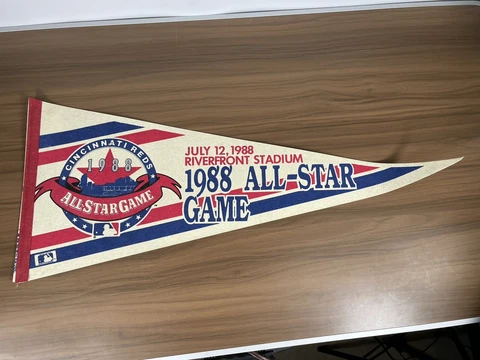 MLB Cincinnati Reds Vintage 1988 All Star Game Team Logo Baseballl Pennant 30x12 Cover