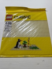 LEGO Classic Sand Baseplate 10699 10&rdquo; X 10&rdquo; Tan New Sealed Retired Set