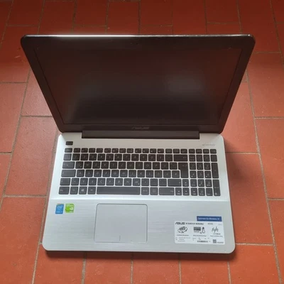 Asus Laptop X555L, Intel Core i7, 8GB RAM, 1TB Festplatte, Linux Betriebssystem - Bild 1 von 4