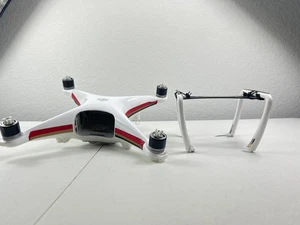DJI Phantom 4 4K Drone WM330A – Legs Detached – Missing Camera – For Parts - Picture 1 of 24