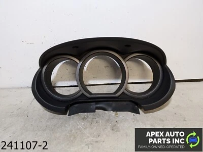 Medidores de velocímetro OEM 2008-2011 Suzuki Grand Vitara 2,7 L embellecedor de bisel de racimo Foto 1 de 4