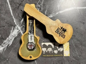 THE BEATLES Herrenuhr von Apple Corp Braun Leder Seltenes Design US Neu #33 - Bild 1 von 4
