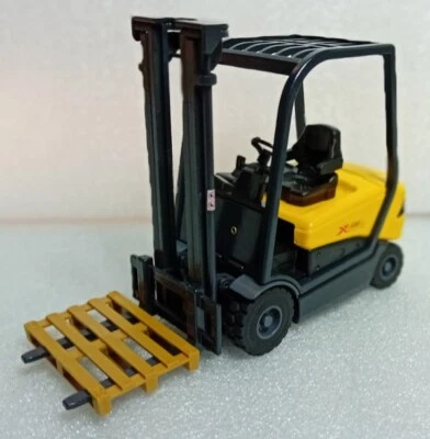 OM X E30 MULETTO scala 1/25 OLD CARS OLC25900 - Immagine 1 di 2