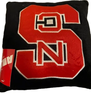 North Carolina State Wolfpack 10"" x 10"" quadratisches Plüschkissen - Bild 1 von 2