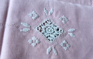 lefkara? pale pink table topper needlework cutwork embroidery 33x33" - Picture 1 of 7