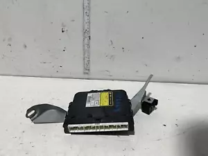 Toyota Prado ABS / TRC / VSC Module GRJ120 02/2003-10/2009 - Bild 1 von 12
