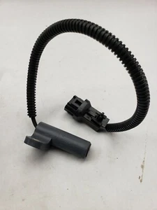 Engine Crankshaft Position Sensor Original Eng Mgmt 96117 - Picture 1 of 4