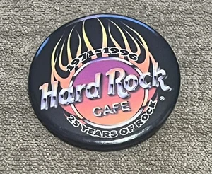 1971-1996 Hard Rock Cafe 25 Years of Rock Button Pinback Pin - Picture 1 of 2
