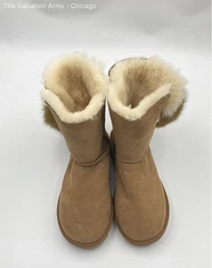 UGG Australia Womens Brown Suede Round Toe Casual Pull-On Snow Boot Size US 7 - Picture 1 of 10