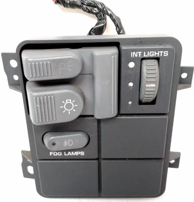 1995 1996 1997 Chevy S10 Headlight Fog Light Switch GMC Sonoma S15 OEM V32 - Image 1 of 4