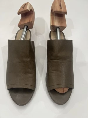 Eileen Fisher Women's Slip on Wood Heel Wedge . Size 9 1/2 Soft Olive Leather - Image 1 of 4