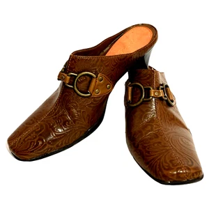 Aerosoles Cachemira Cinch Gusano Zuecos CUERO Parte Superior 2,5" Tacones Zapatos Sin Cordones Talla 7 M - Imagen 1 de 9